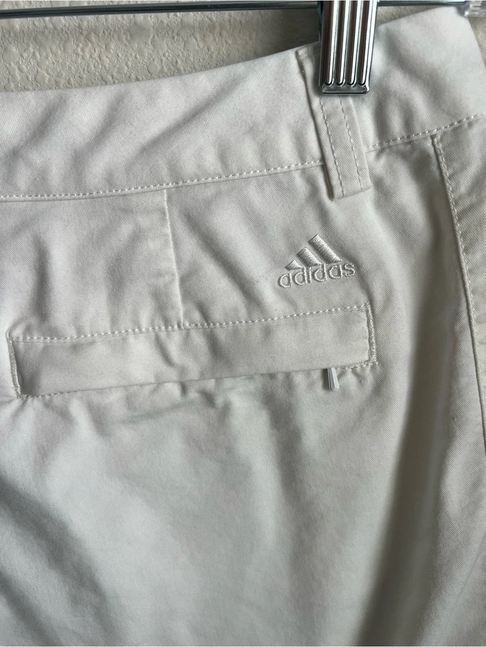 Adidas Stretch White Flat-Front Bermuda knee-length Walking Shorts with Pockets